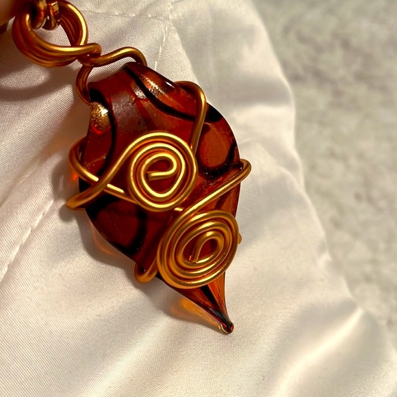 NWT Scarf Slide Accessory - Picture 2 of 9